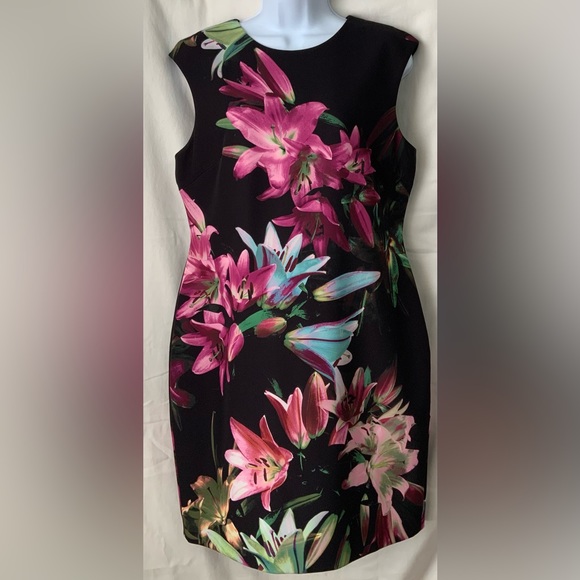 Tahari Floral Dress - Picture 1 of 5